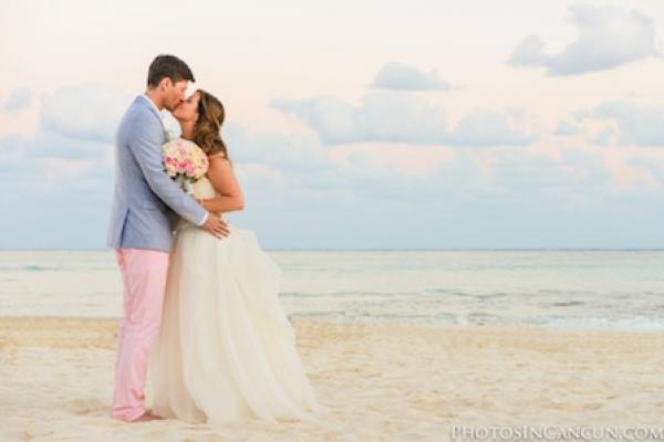 Best wedding photographers in Mexico: Photos In Cancun
